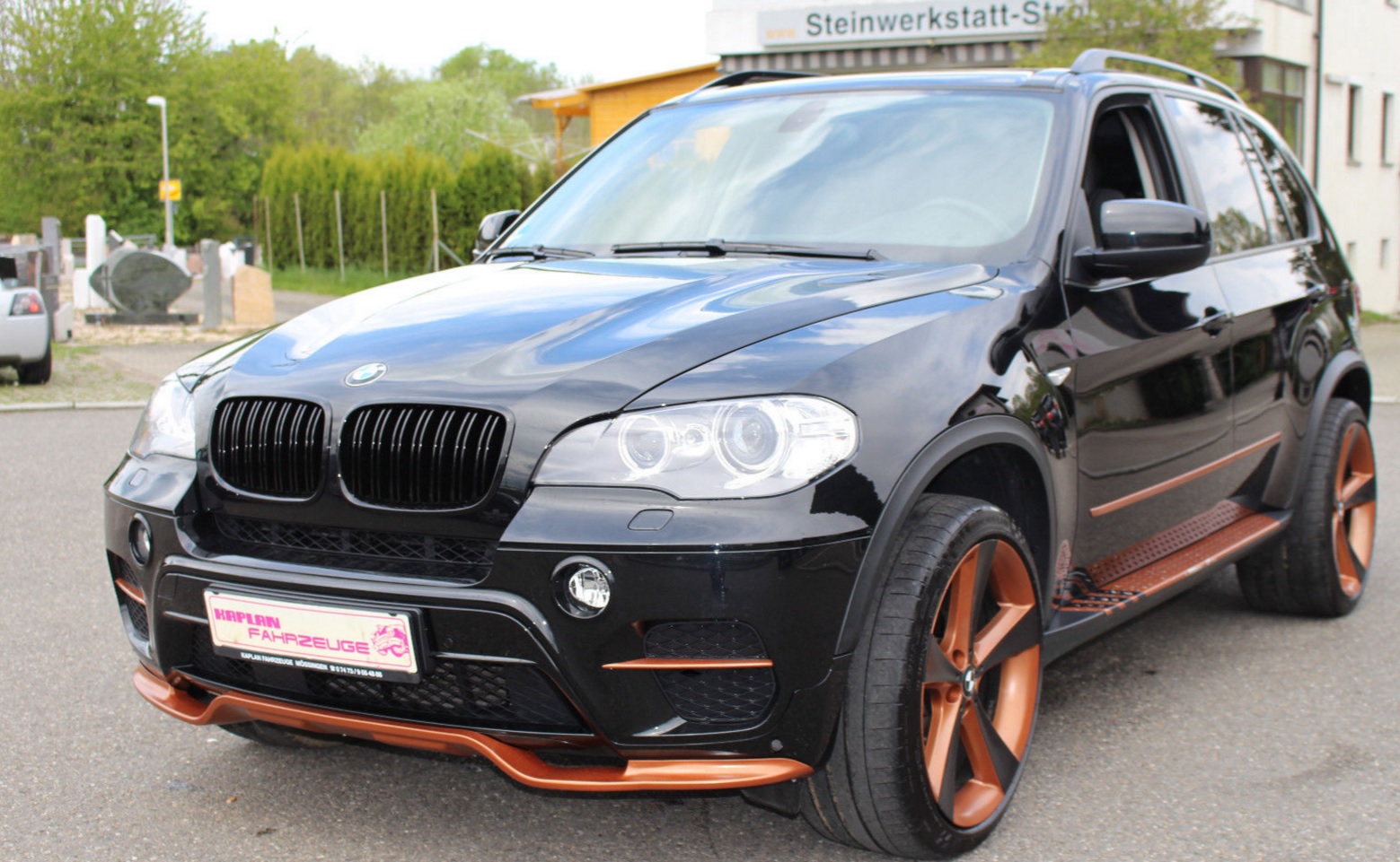 Ledvinky pro BMW X5 E70 a X6 E71 černé lesklé sportovní dvojité žebra